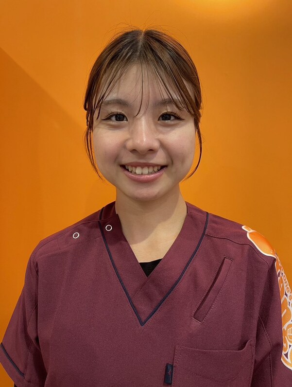学園の森オレンジ整骨院 施術者 仁平優香(鍼灸師)
