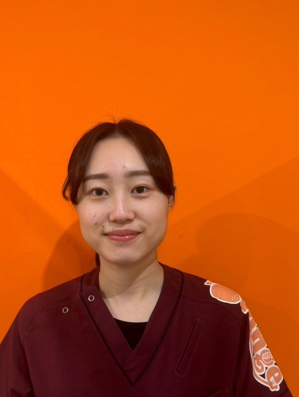 学園の森オレンジ整骨院 施術者 岡田芽依(柔道整復師・鍼灸師)